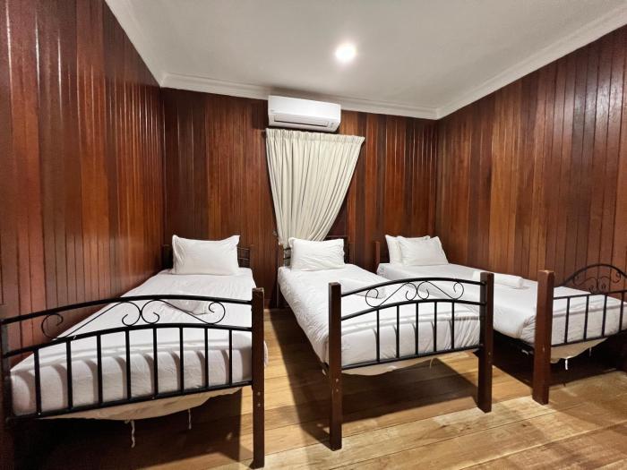 lilla hilltop retreat janda baik