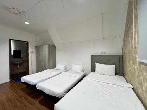 lilla hilltop retreat janda baik