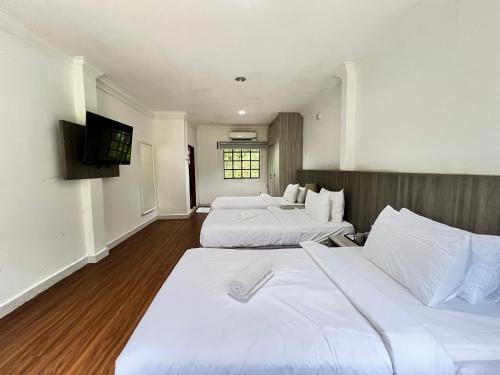 lilla hilltop retreat janda baik