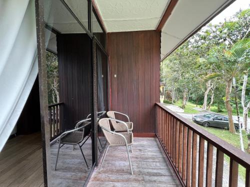 lilla hilltop retreat janda baik