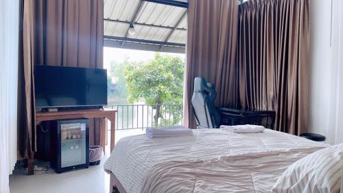 morocco blue cafe by chilong river farm