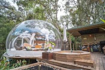 bubblesky glamping guatape
