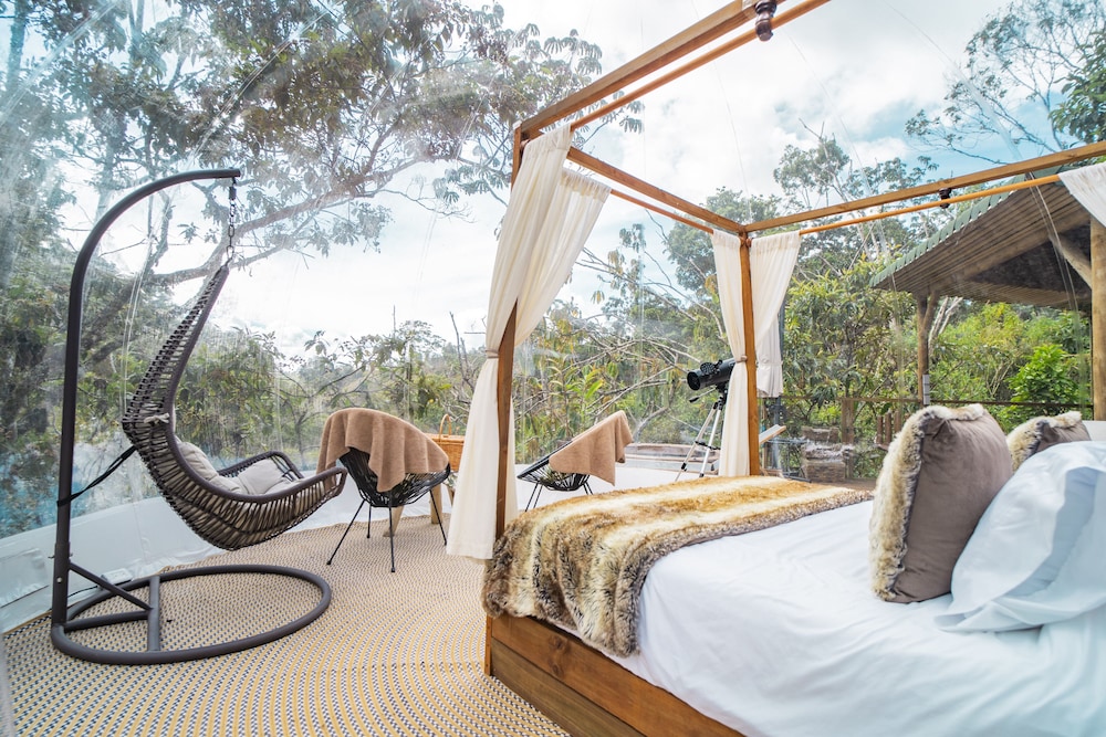 bubblesky glamping guatape