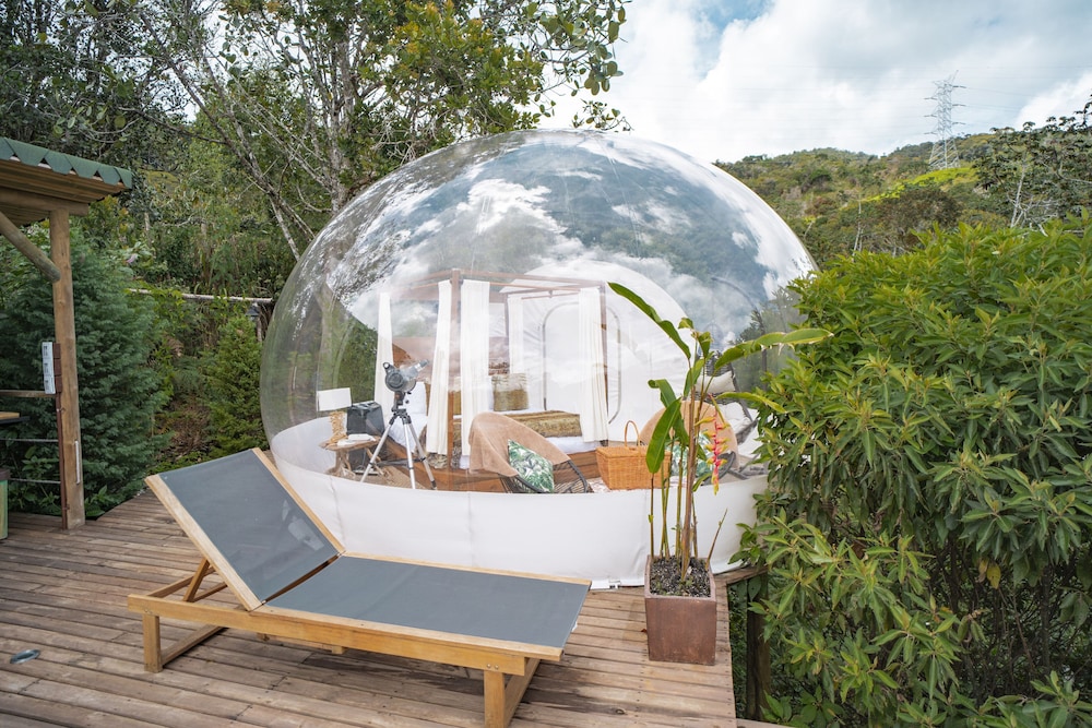 bubblesky glamping guatape