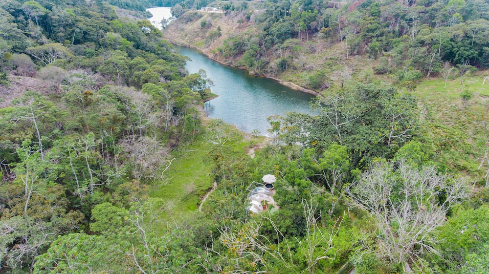 bubblesky glamping guatape