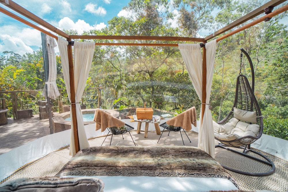 bubblesky glamping guatape