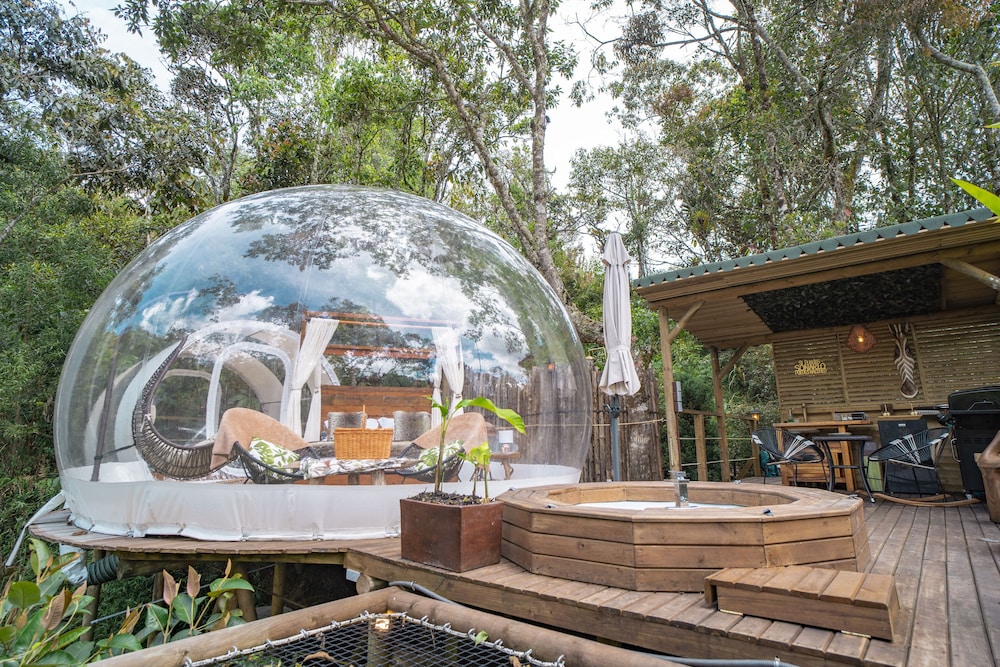 bubblesky glamping guatape