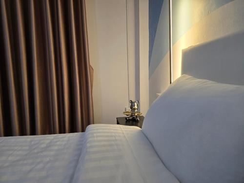 srinn hotel pattaya klang