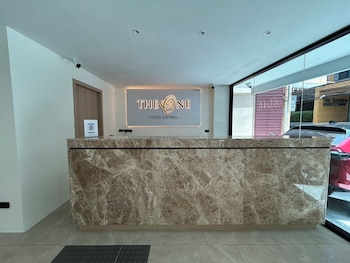 The One Cozy Living,,3 star
