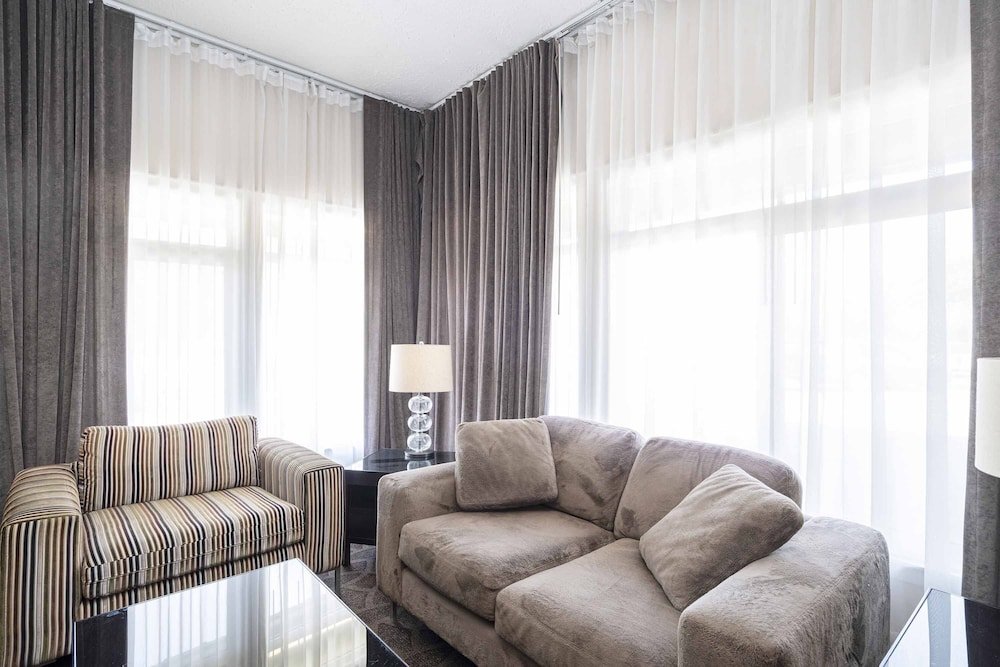 Sandman Inn Mcbride,Mc Bride>>Kamloops,2 star