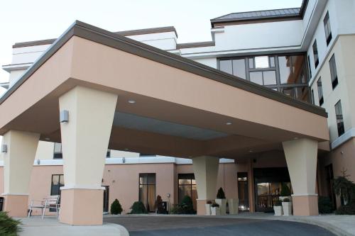 holiday inn express hotel and suites harrisburg west by ihg