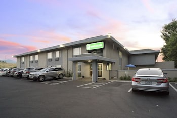 Travelers Inn Medford,Medford>>Jackson County,2 star