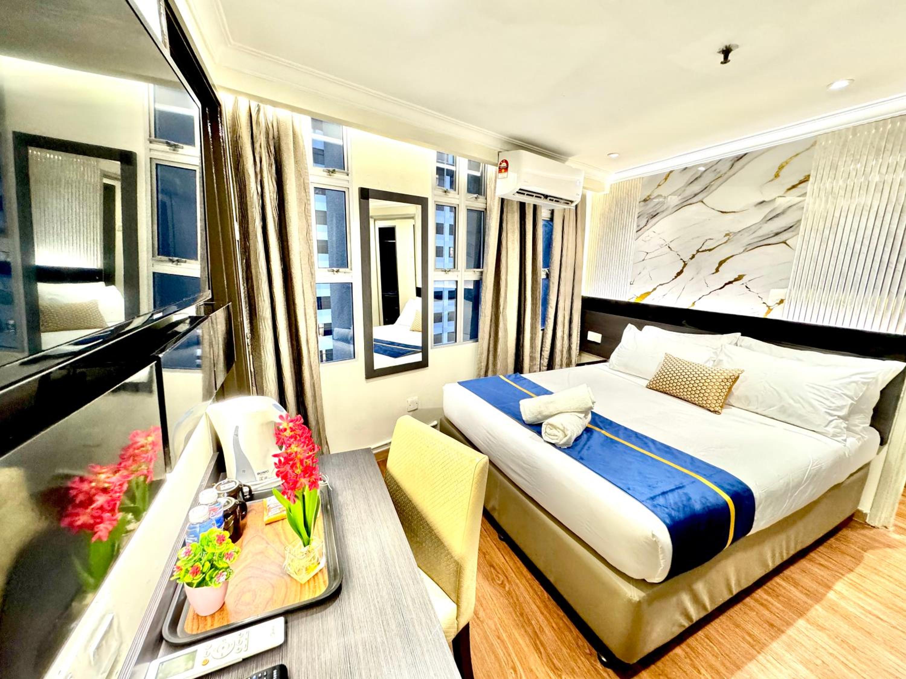 central city hotel at chintatown