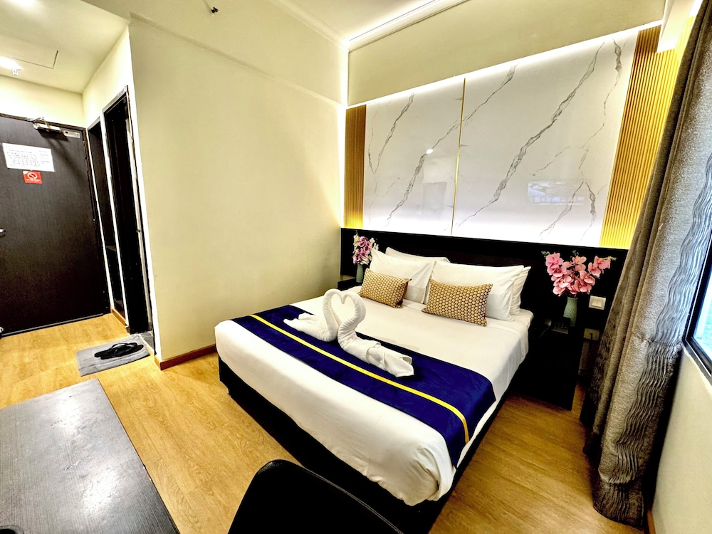 central city hotel at chintatown
