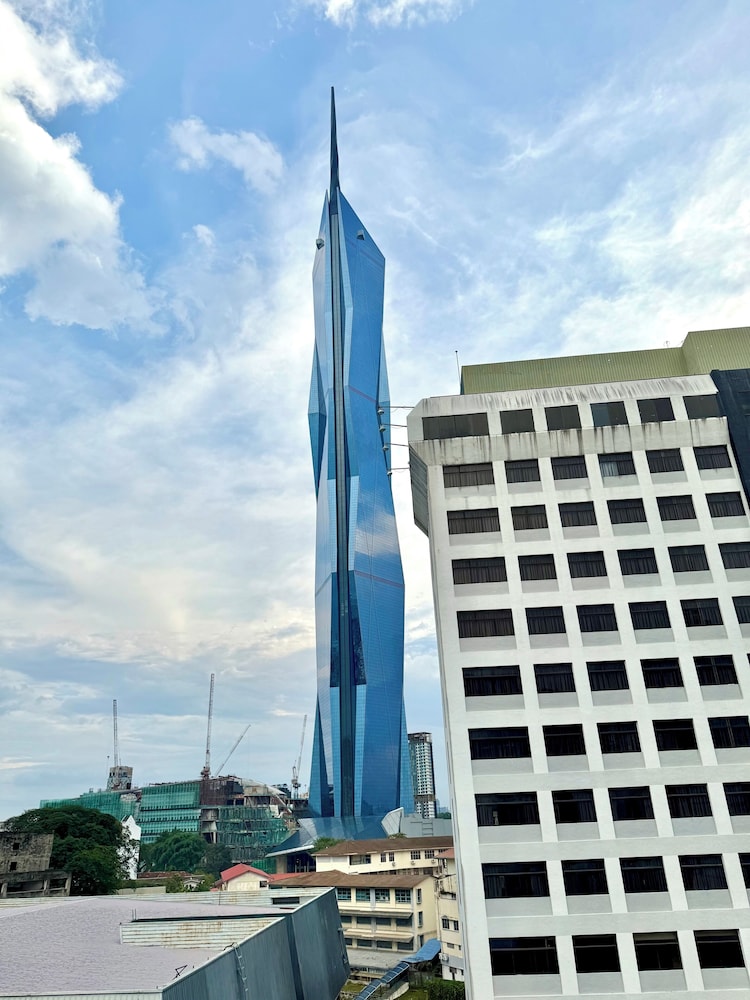 central city hotel at chintatown