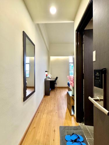 central city hotel at chintatown