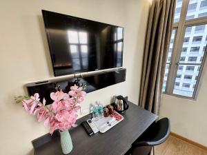 central city hotel at chintatown