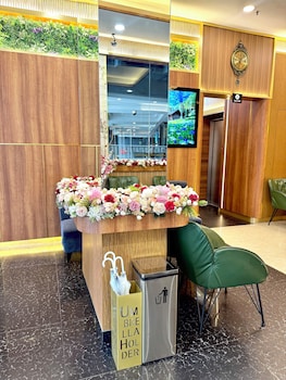 Central City Hotel At Chintatown,,3 star