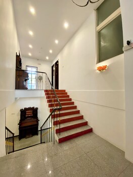 Bayu Bayu Hotel By Soft Loft,,2 star