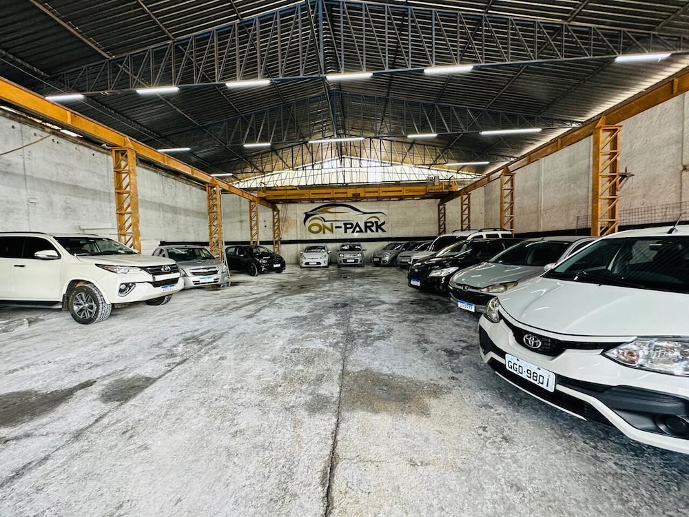 on hostel premium com traslado e cafe