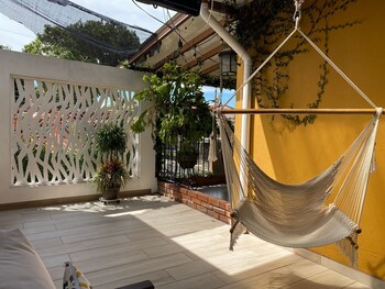 edward and familia inn