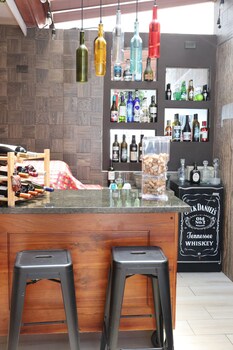 edward and familia inn