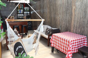 edward and familia inn