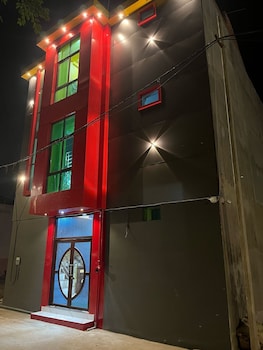 hotel arya kulam palace