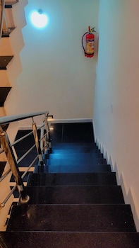 hotel sarthak palace