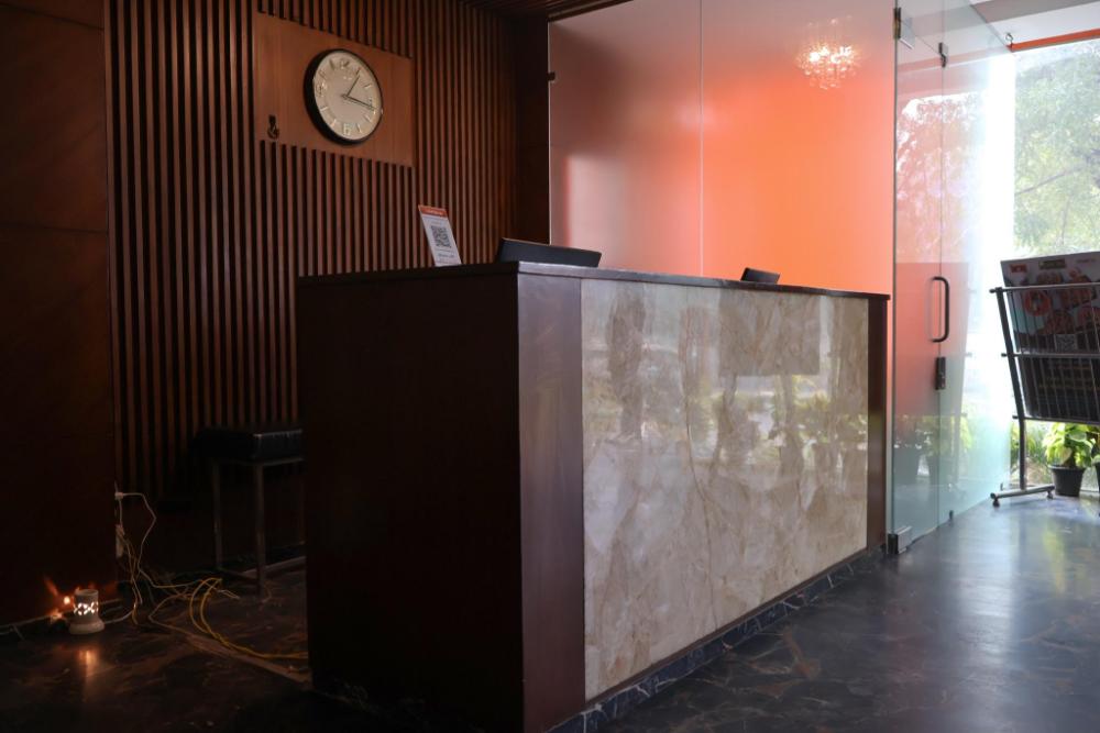 hhw hotel agra