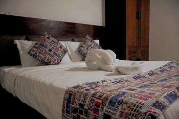 hhw hotel agra