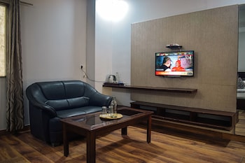 hhw hotel agra