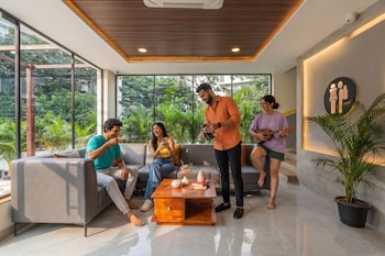 the hosteller hyderabad hitec city