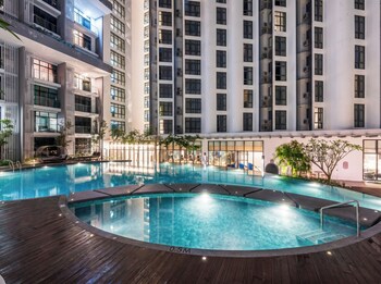 the shore kota kinabalu by five senses