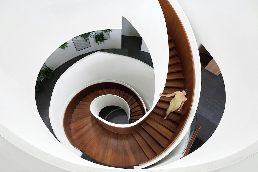veranda resort phuket autograph collection