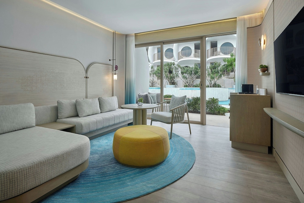 veranda resort phuket autograph collection