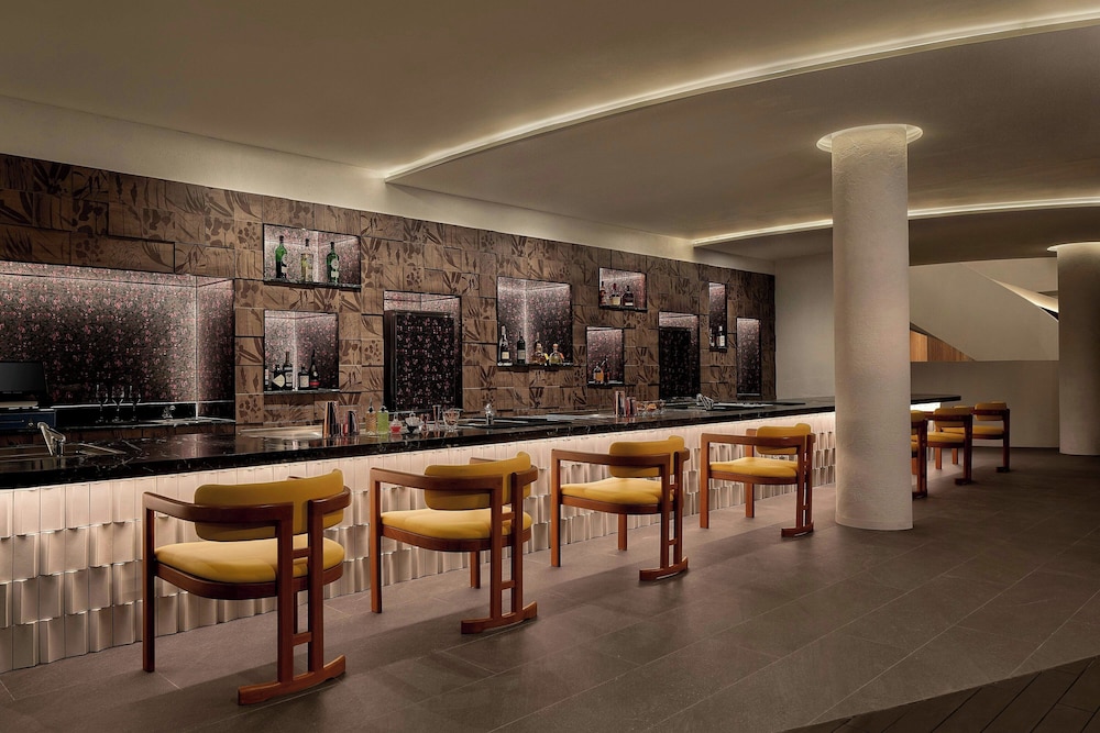 veranda resort phuket autograph collection