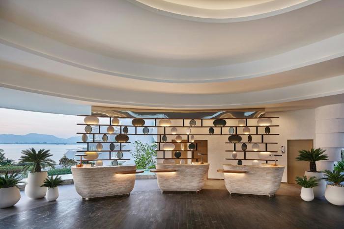 veranda resort phuket autograph collection