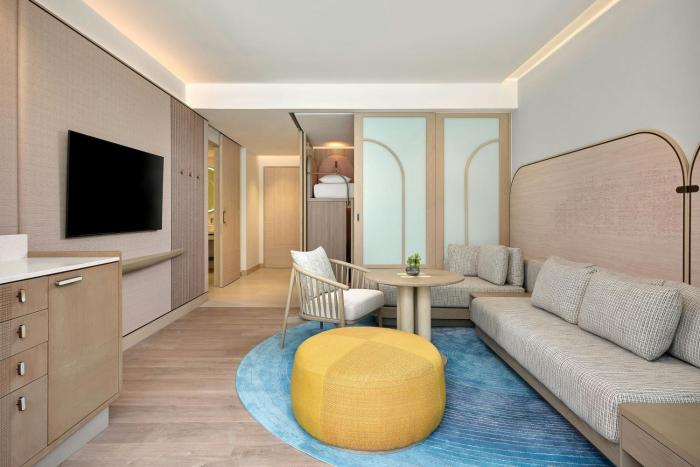 veranda resort phuket autograph collection