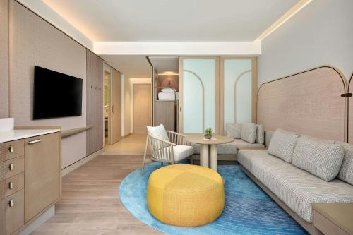 veranda resort phuket autograph collection