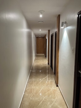 hotel heraa international mumbai