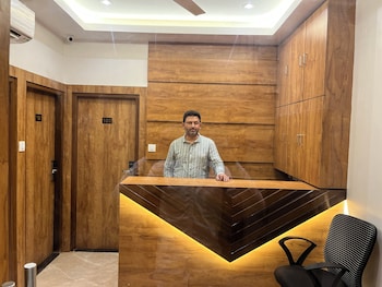 hotel heraa international mumbai