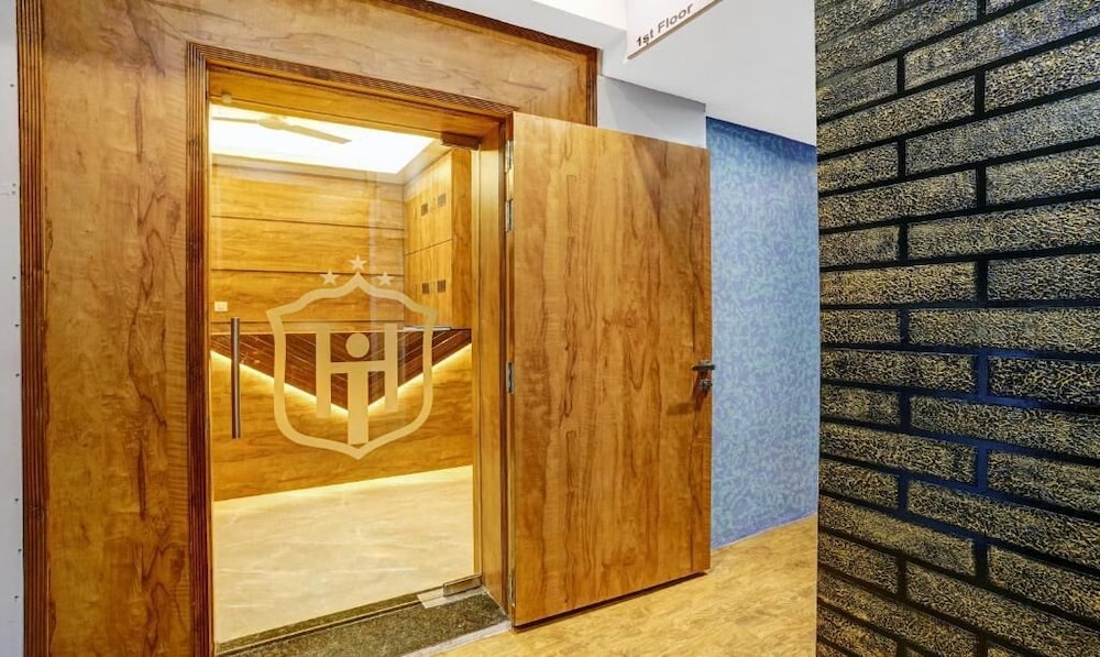 hotel heraa international mumbai