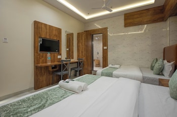 hotel heraa international mumbai