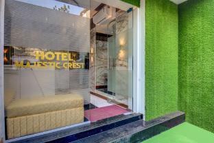 hotel majestic crest
