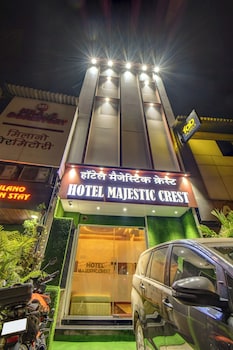 hotel majestic crest