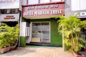hotel majestic crest
