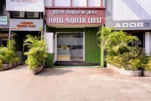 hotel majestic crest