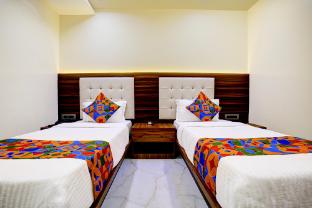 hotel majestic crest