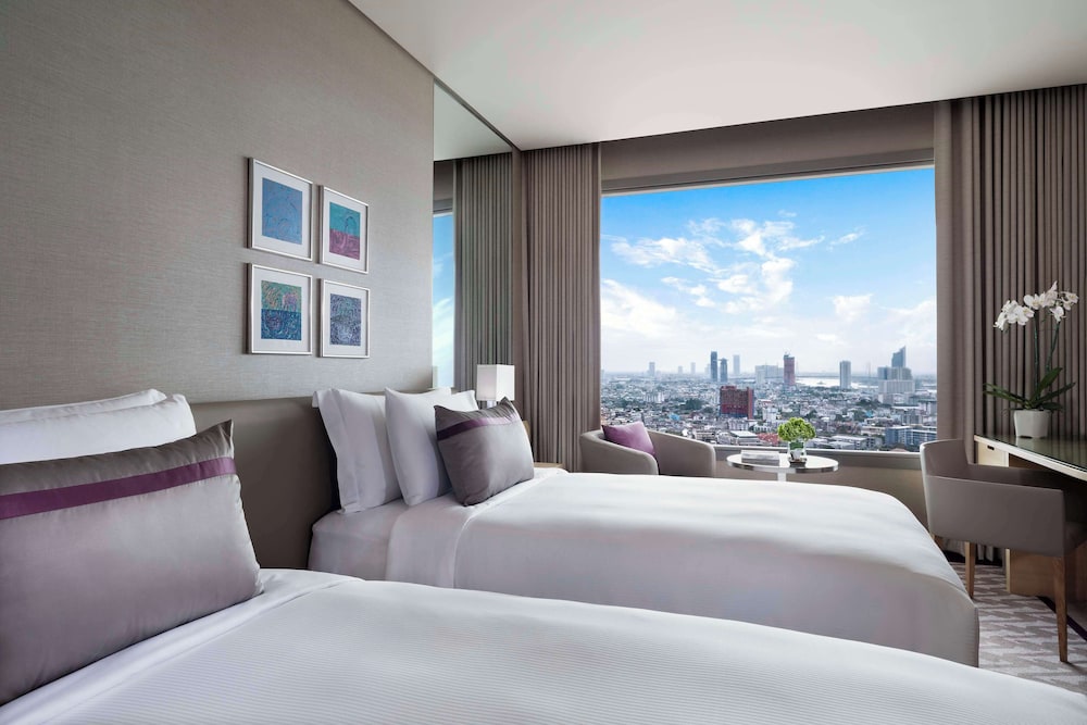 avani riverside bangkok hotel